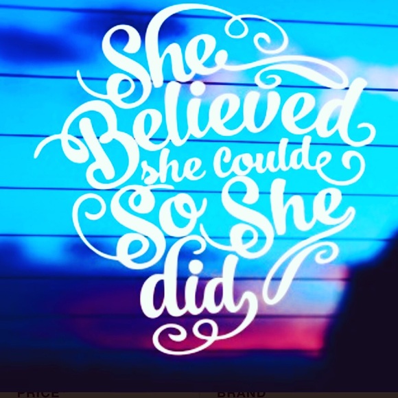 Meet your Posher, POSH AMBASSADOR Kelly - Picture 1 of 1